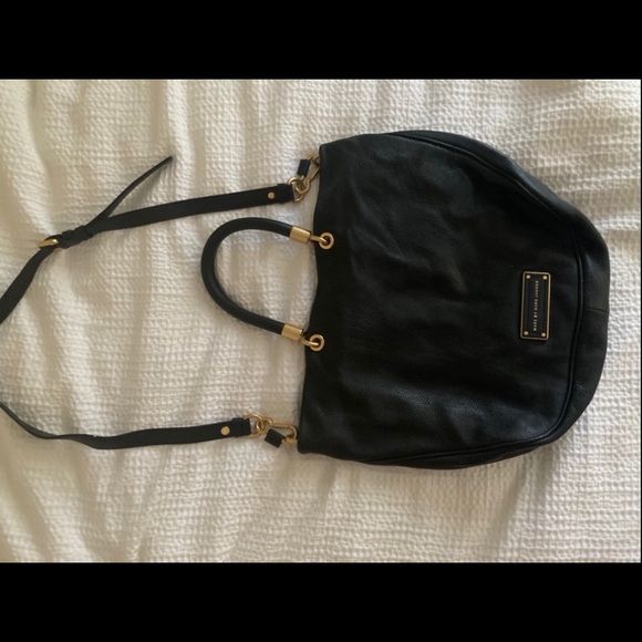 Marc by Marc Jacobs Black Leather Medium Bag - Picture 2 of 4
